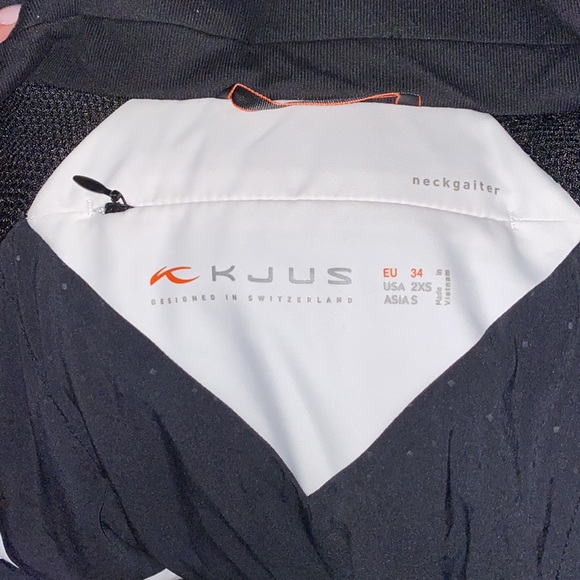 KJUS Performance Snow Jacket - Picture 4 of 5